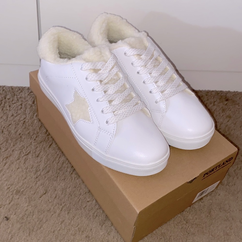 Sherpa sneakers